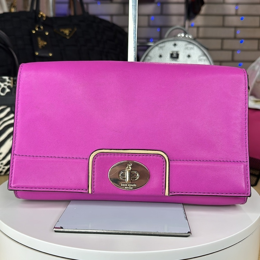 Kate Spade Pink Crossbody EUC.